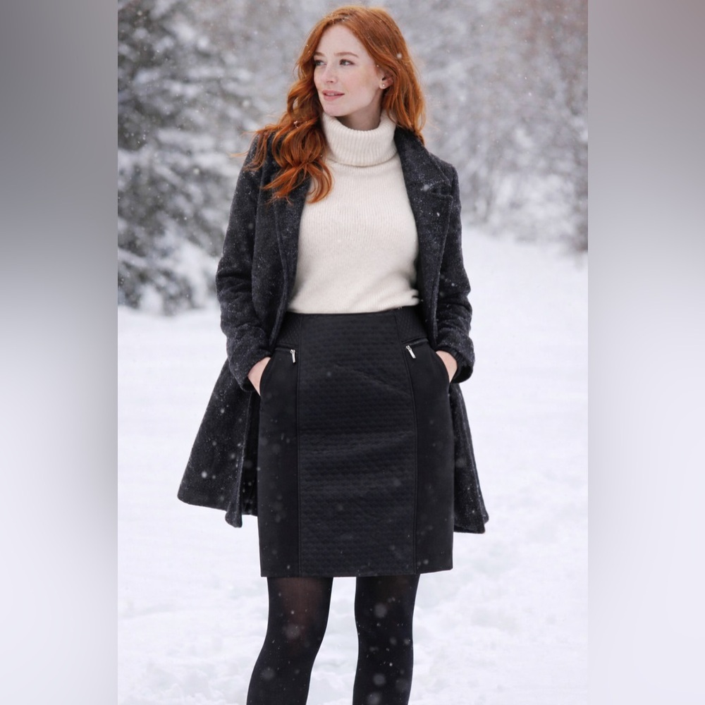 🌟🫶🏻 ❤️ White House Black Market Quilted Black Pencil Skirt